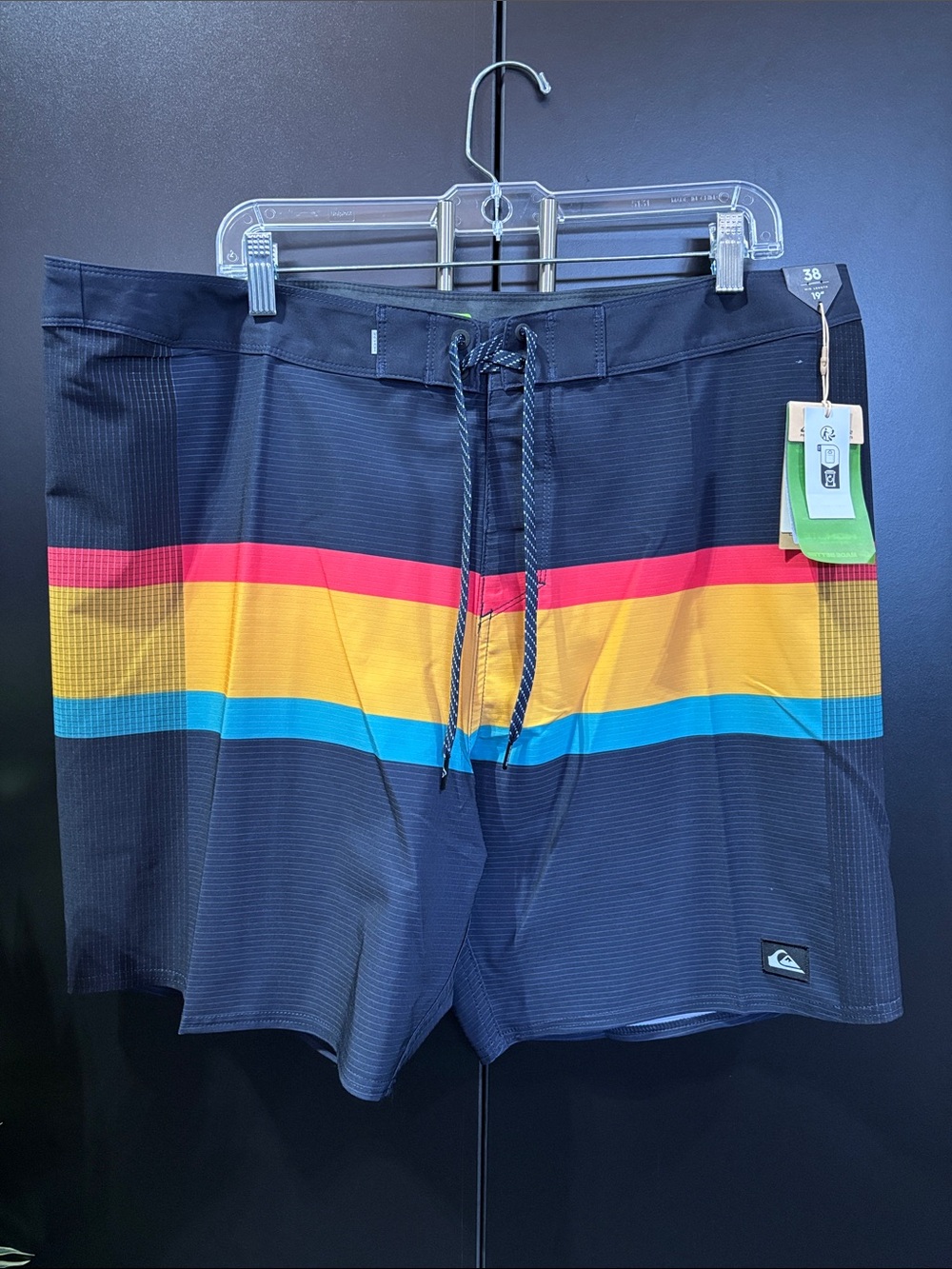 Quicksilver Board Shorts/Swim Trunks, drawstring waist,back Velcro vented pocket